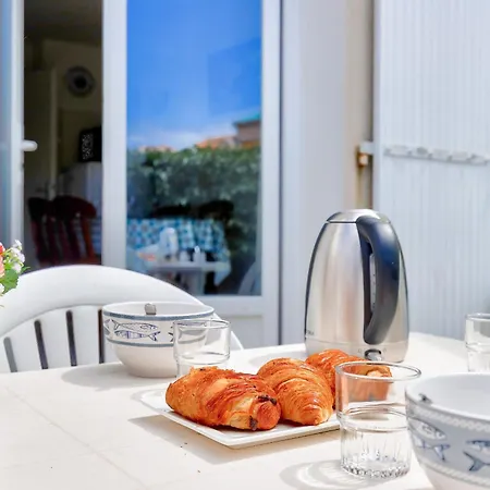 150m De La - Piscine Communautaire Appartamento *