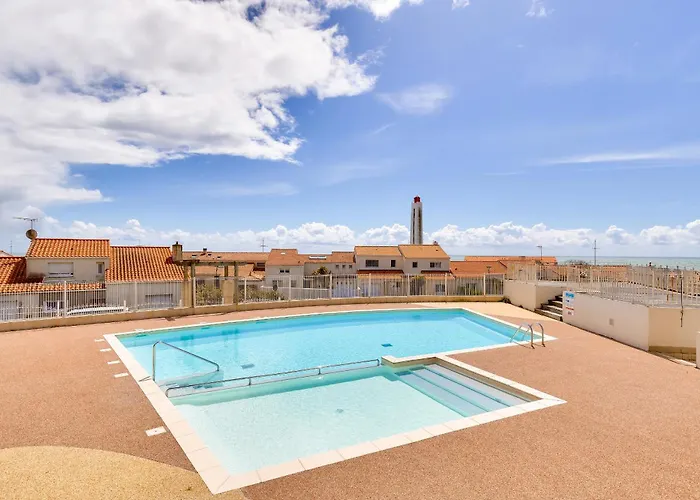 150m De La - Piscine Communautaire * Les Sables-dʼOlonne